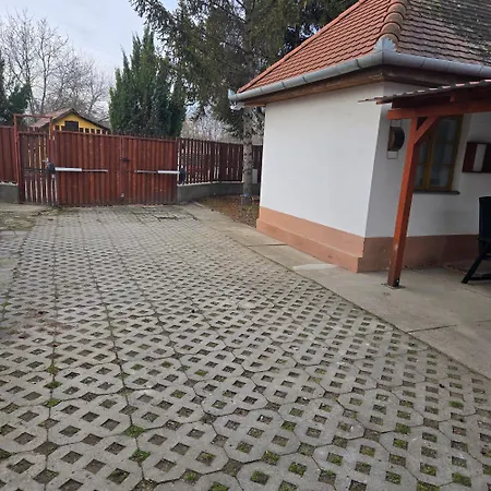 Апартаменты Felsoszekto Vendeghaz