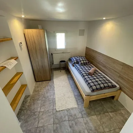 Felsoszekto Vendeghaz * Кечкемет